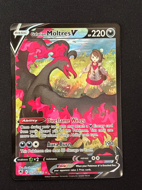 Galarian Moltres V TG20/TG30 - Astral Radiance - Inglés